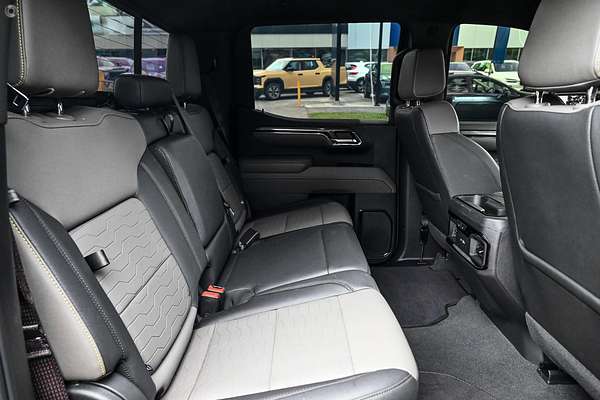 2025 Chevrolet Silverado 1500 ZR2 W/Tech Pack T1 4X4