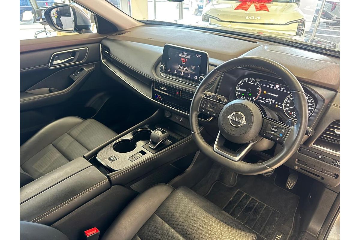 2023 Nissan X-TRAIL ST-L T33