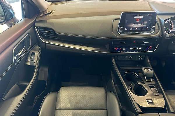 2023 Nissan X-TRAIL ST-L T33