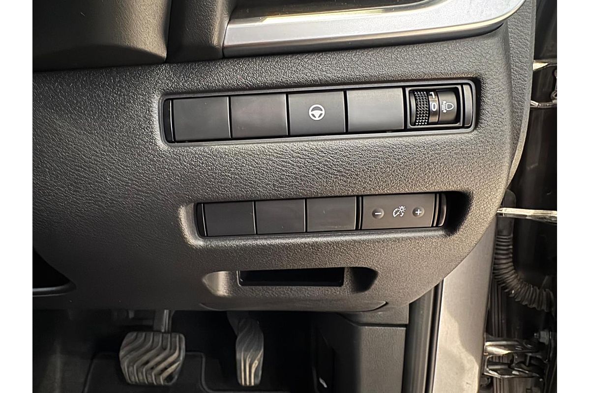 2023 Nissan X-TRAIL ST-L T33