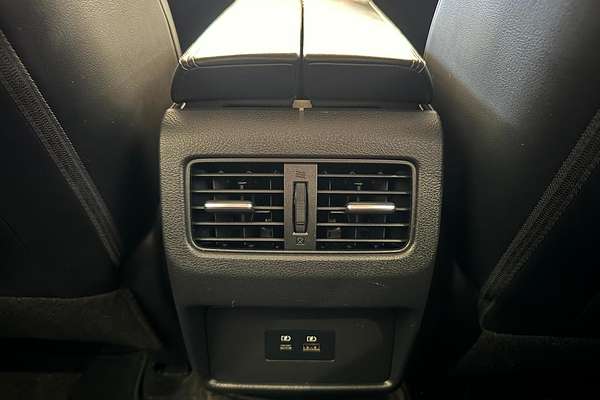 2023 Nissan X-TRAIL ST-L T33