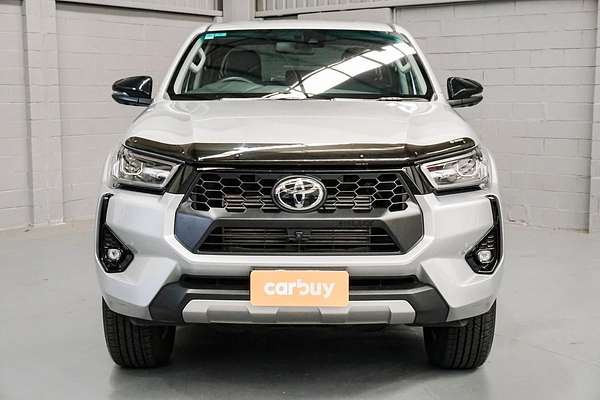 2024 Toyota Hilux SR5 48V GUN126R 4X4