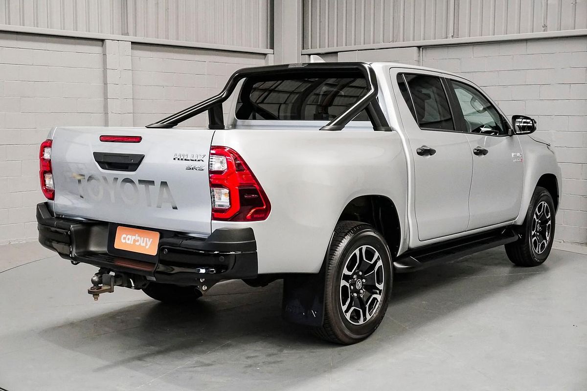 2024 Toyota Hilux SR5 48V GUN126R 4X4