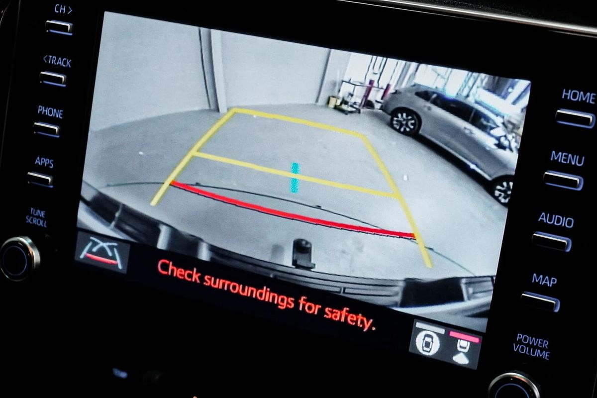 2024 Toyota Hilux SR5 48V GUN126R 4X4