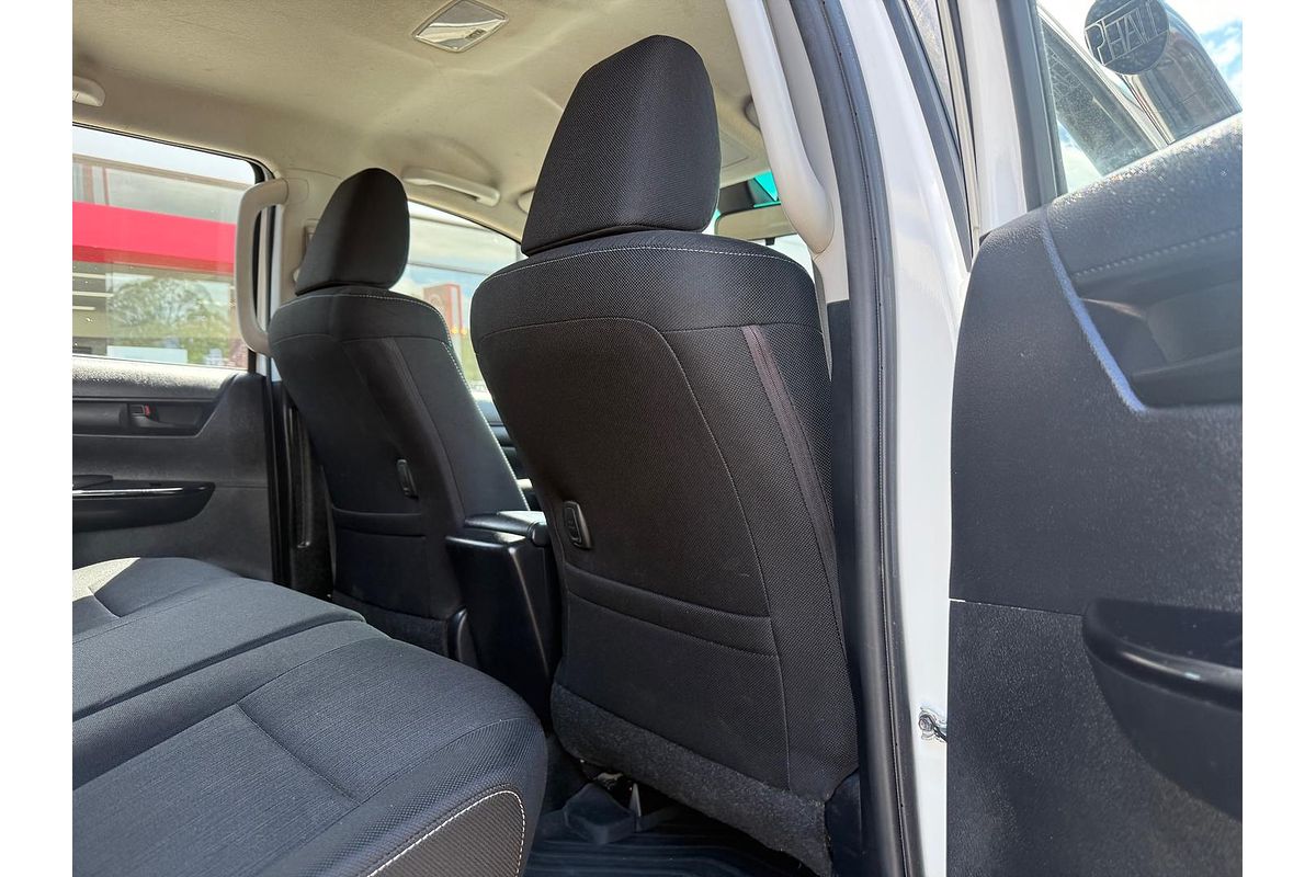 2019 Toyota Hilux SR GUN126R 4X4