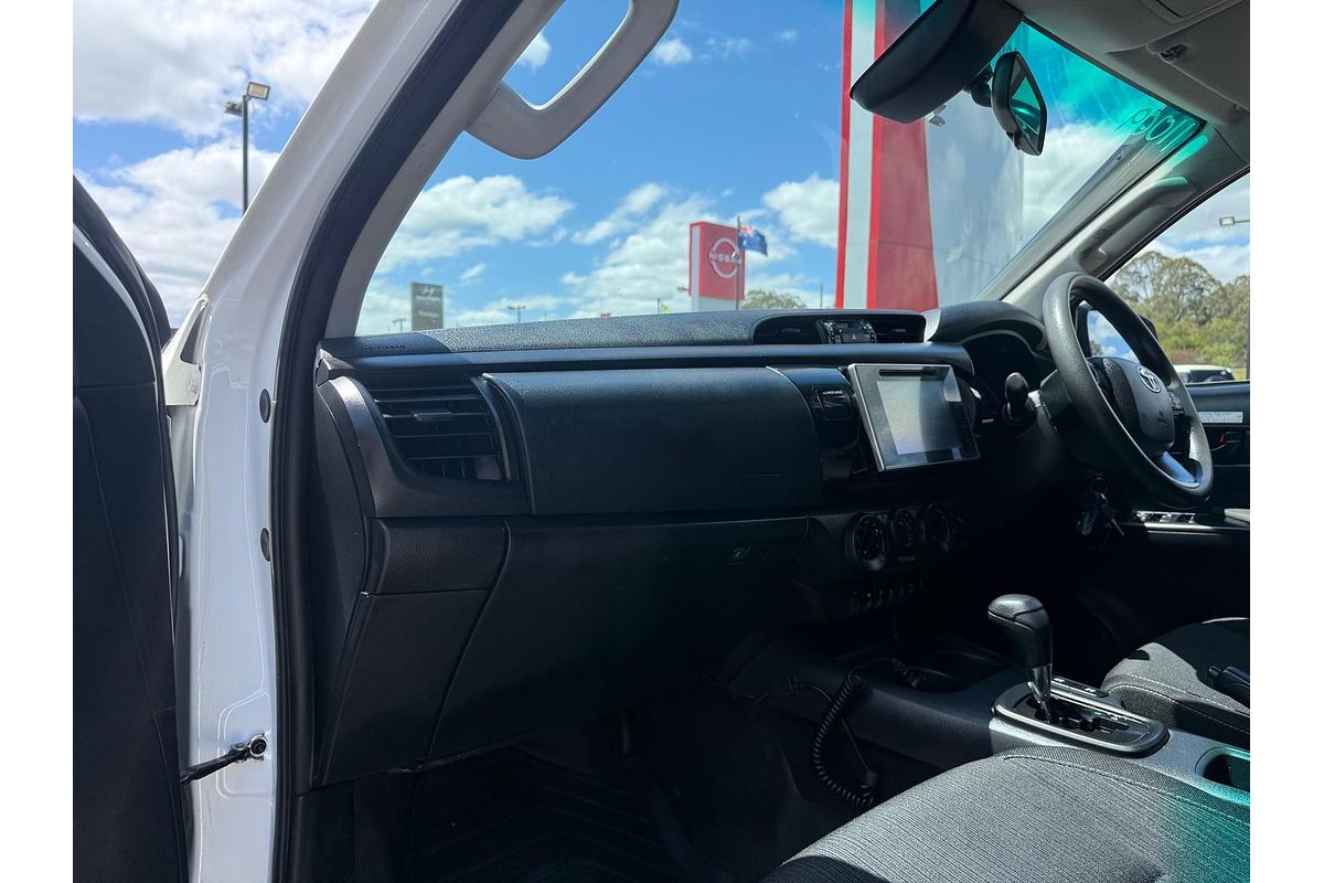 2019 Toyota Hilux SR GUN126R 4X4