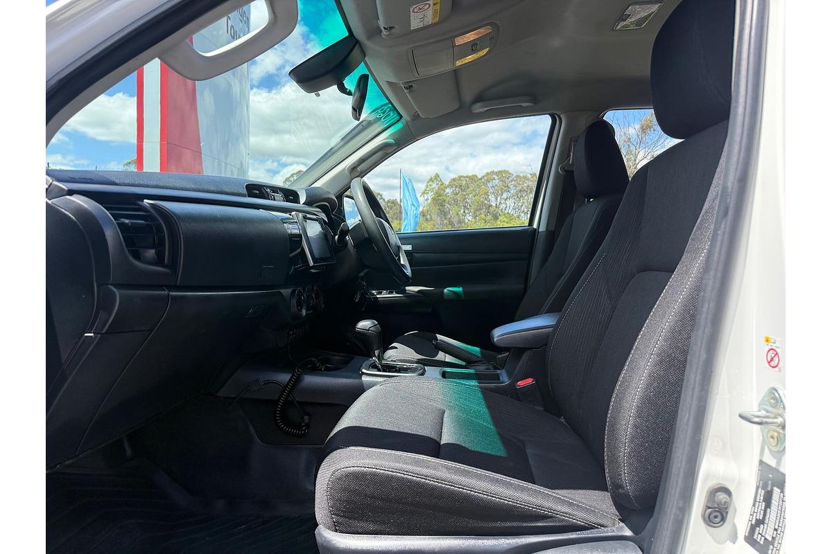 2019 Toyota Hilux SR GUN126R 4X4