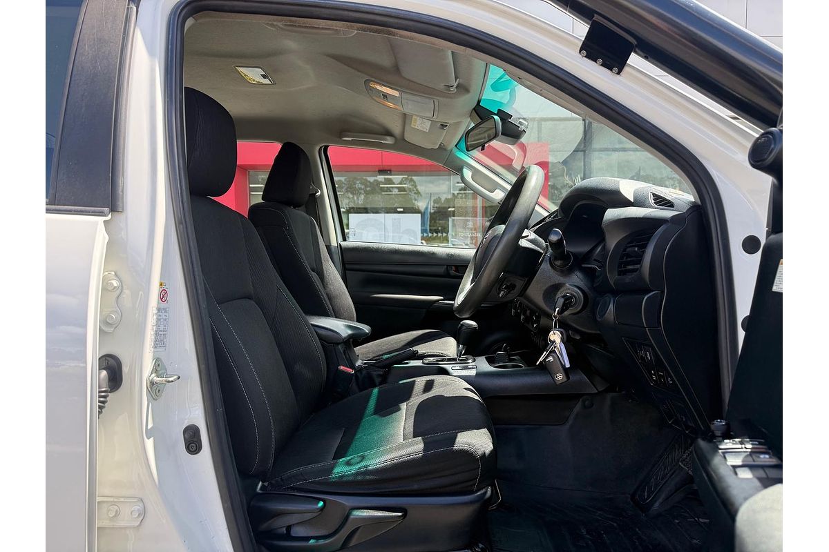 2019 Toyota Hilux SR GUN126R 4X4