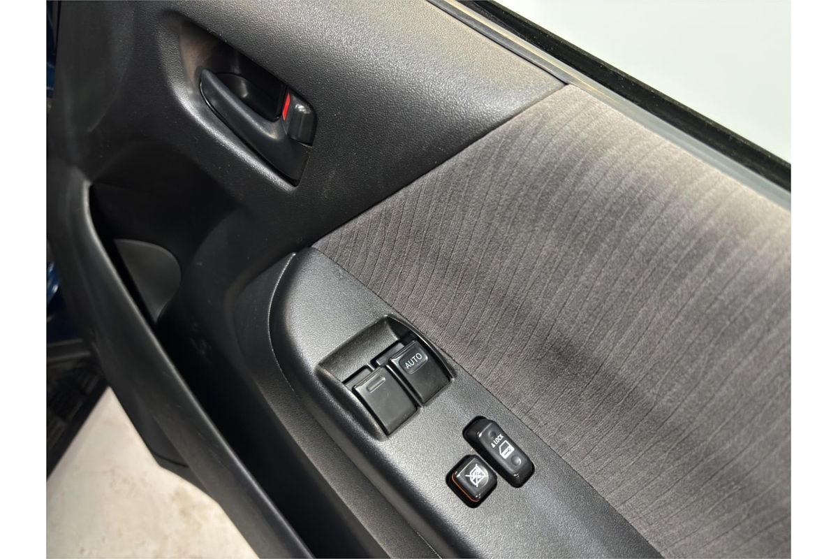 2010 Toyota Hiace Super GL TRH200