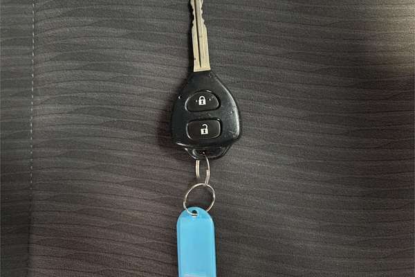 2010 Toyota Hiace Super GL TRH200