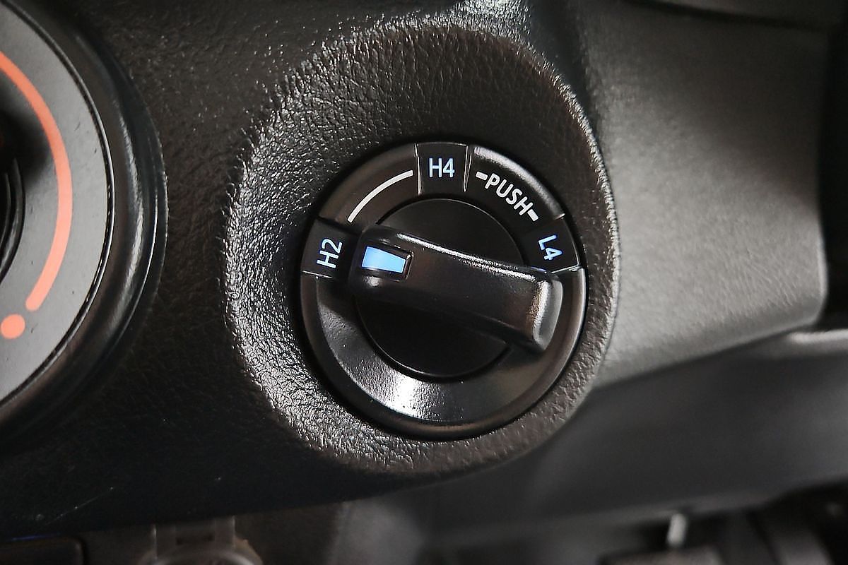 2021 Toyota Hilux SR GUN126R 4X4