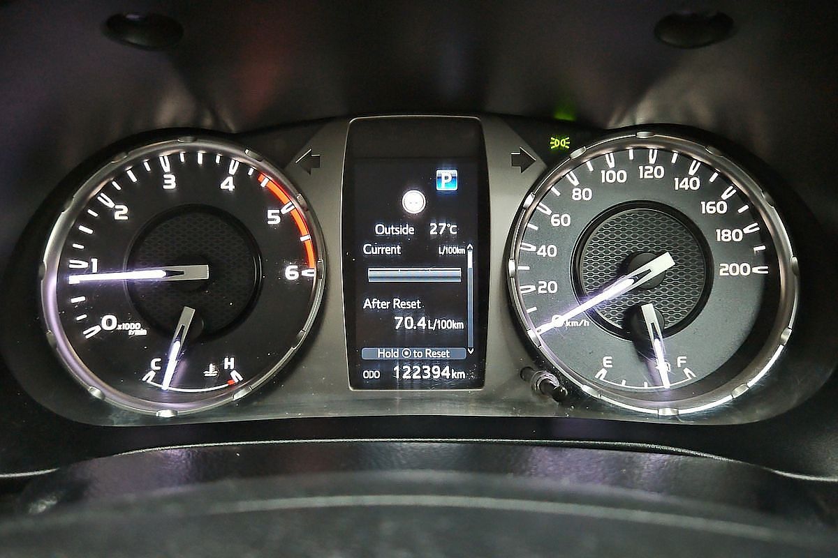 2021 Toyota Hilux SR GUN126R 4X4