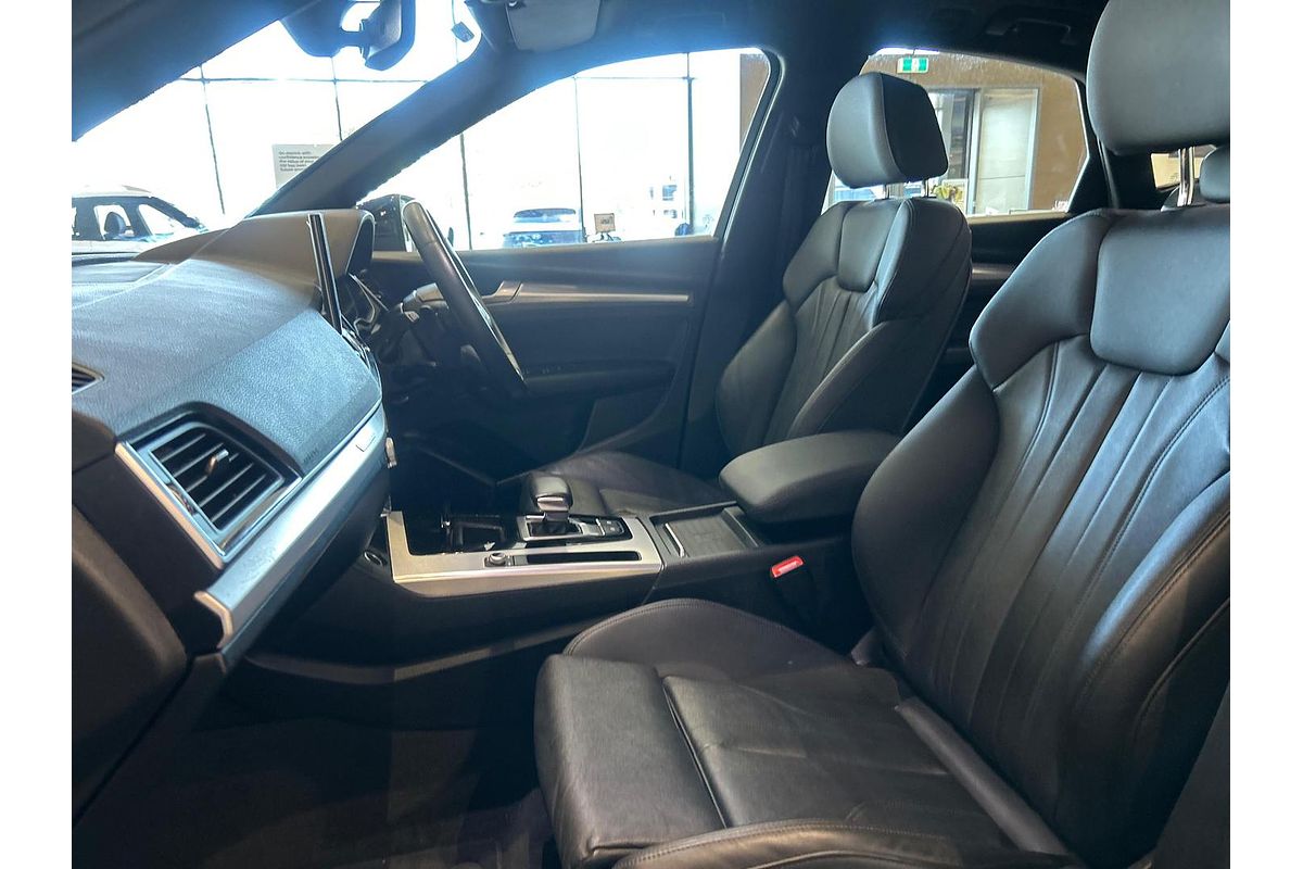 2023 Audi Q5 40 TDI S line FY