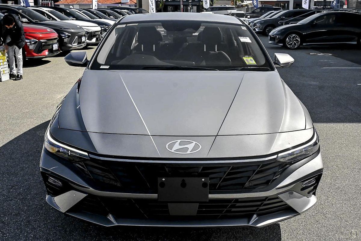 2025 Hyundai i30 Elite Hybrid CN7.V2