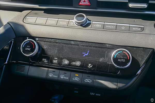 2025 Hyundai i30 Elite Hybrid CN7.V2