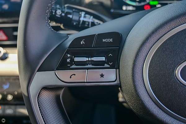 2025 Hyundai i30 Elite Hybrid CN7.V2