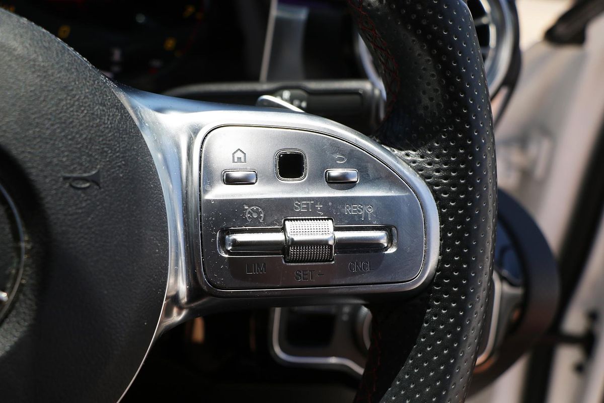 2018 Mercedes-Benz A-Class A200 W176