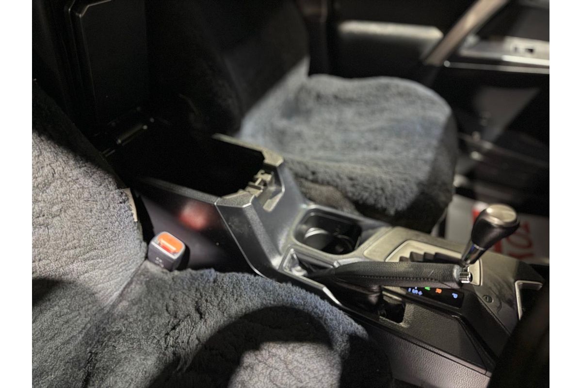 2017 Toyota RAV4 GXL ASA44R