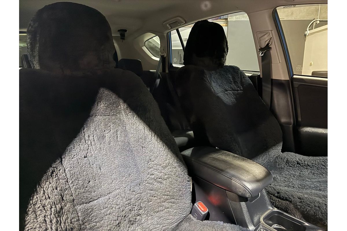 2017 Toyota RAV4 GXL ASA44R