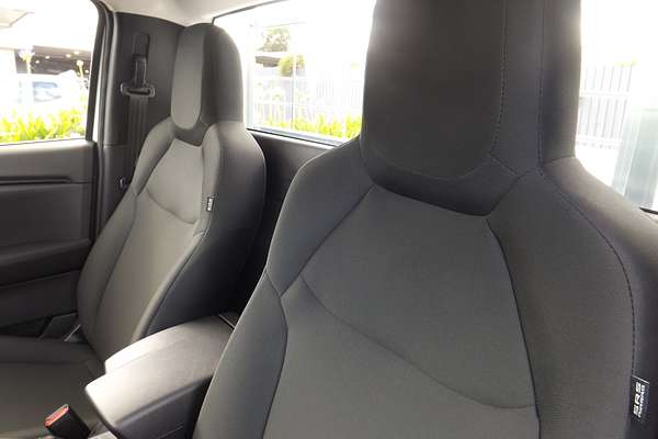 2025 Isuzu D-MAX SX High Ride Rear Wheel Drive