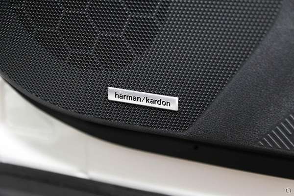 2025 Subaru Forester Hybrid Touring S6