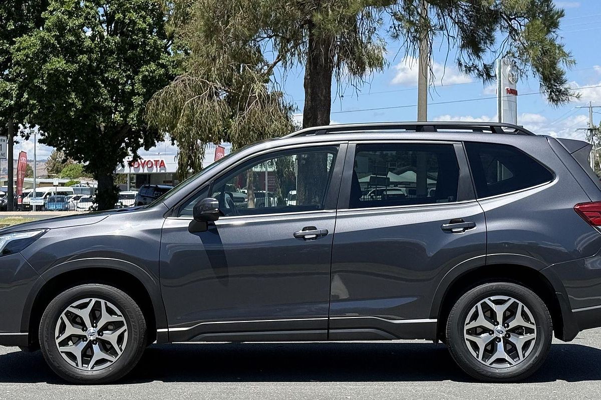 2023 Subaru Forester 2.5i-L S5