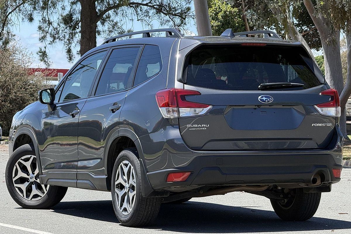 2023 Subaru Forester 2.5i-L S5