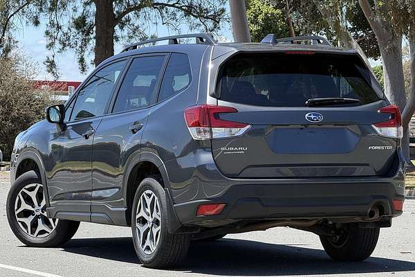 2023 Subaru Forester 2.5i-L S5