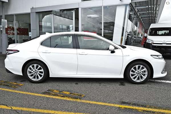 2024 Toyota Camry Ascent AXVH70R