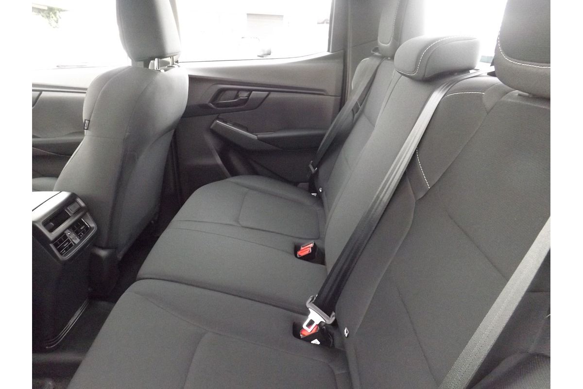 2025 Isuzu D-MAX SX High Ride Rear Wheel Drive