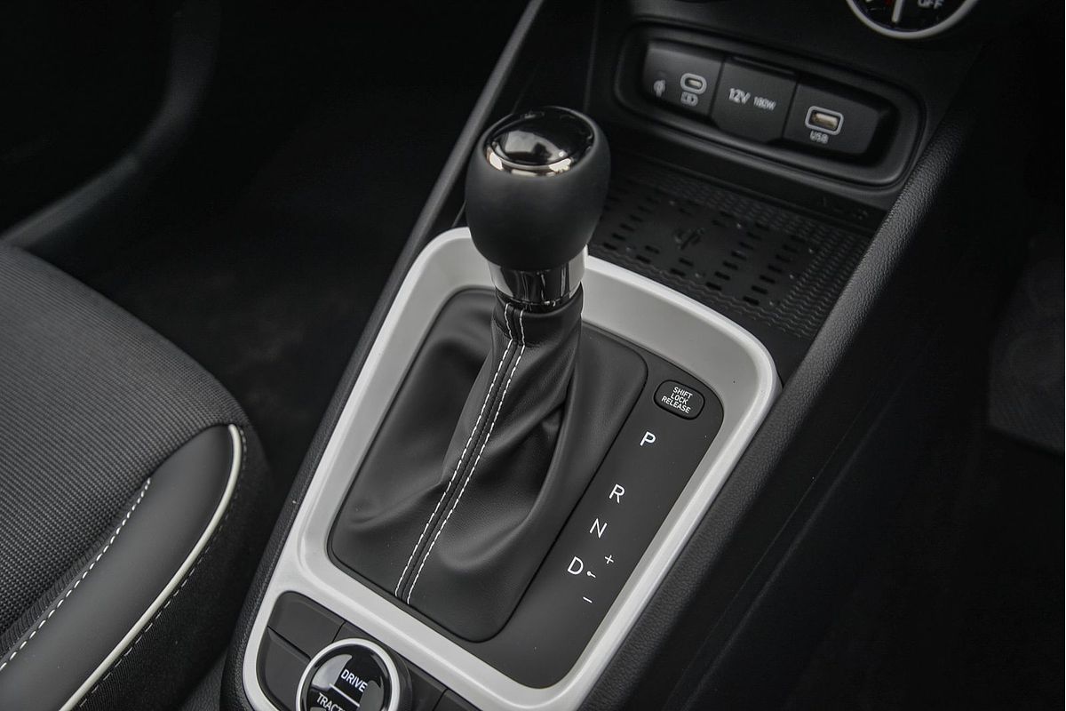 2025 Hyundai Venue Elite QX.V5