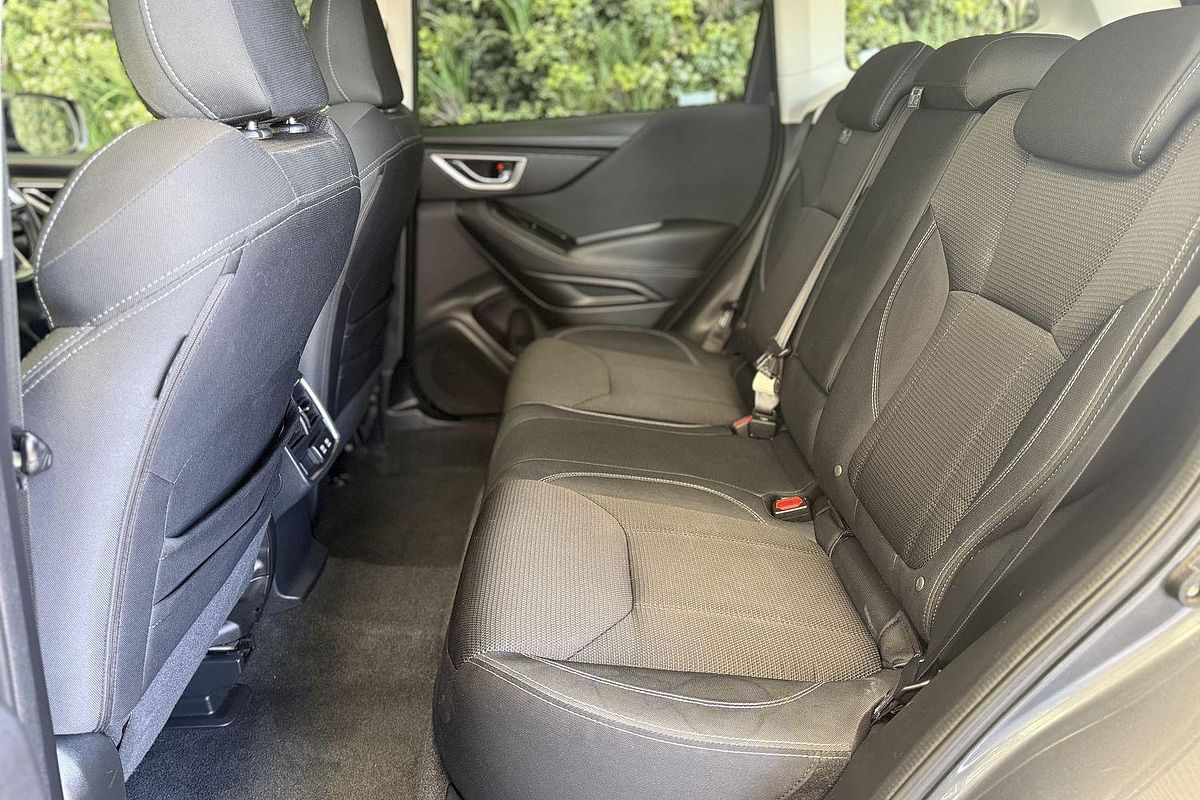 2023 Subaru Forester 2.5i-L S5