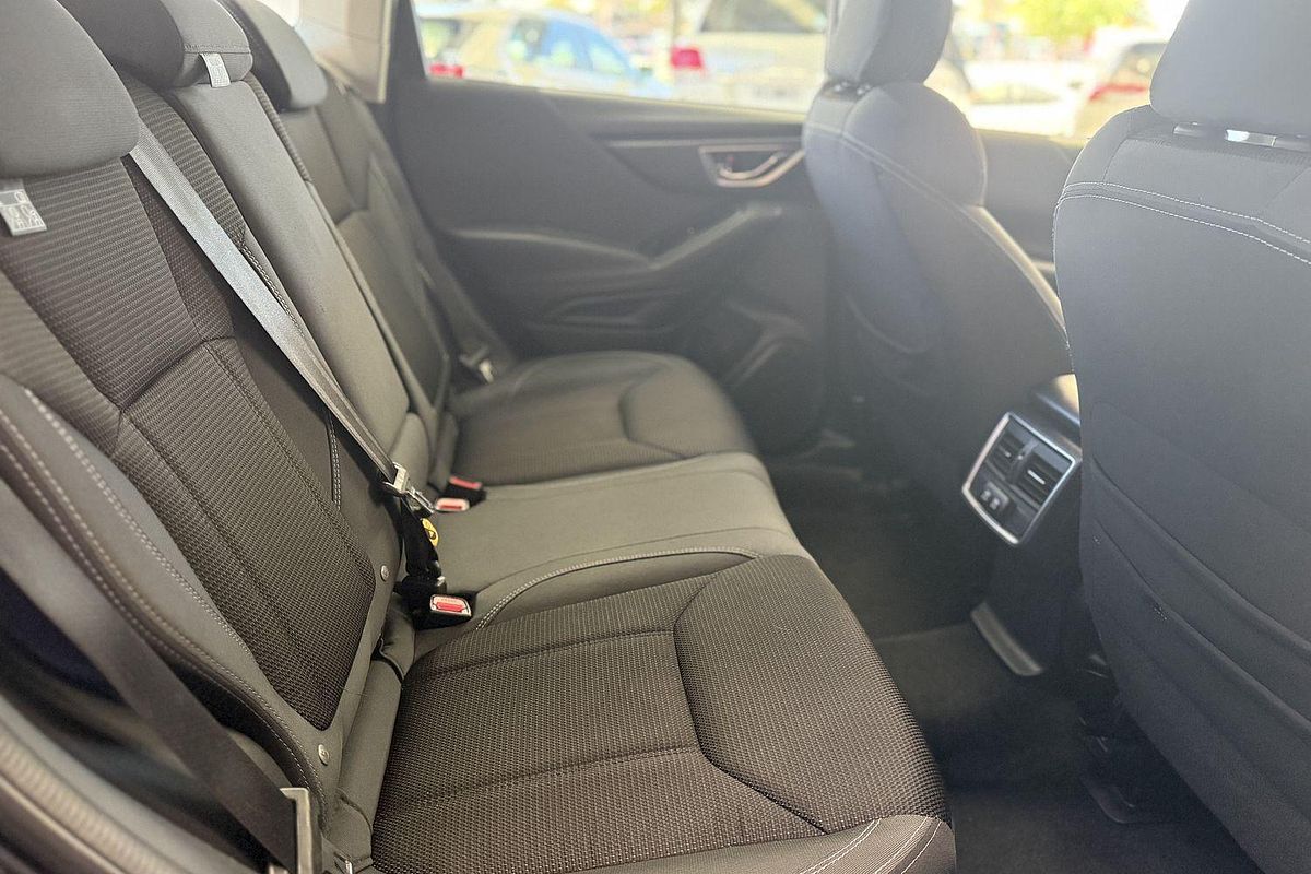 2023 Subaru Forester 2.5i-L S5