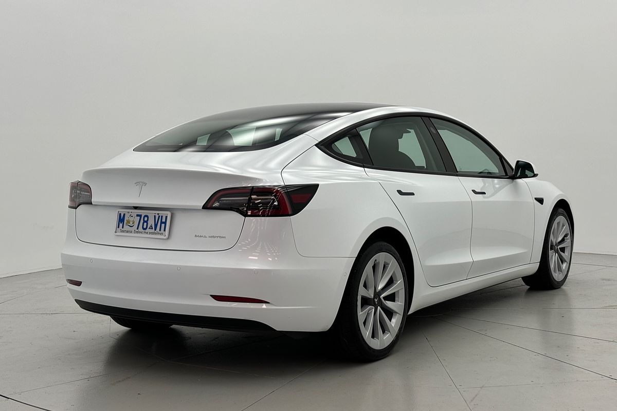 2022 Tesla Model 3 Long Range