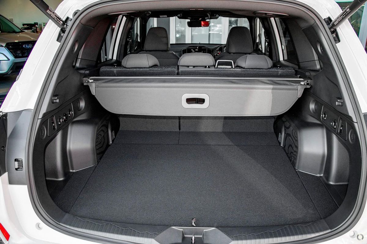 2025 Subaru Forester Premium S6