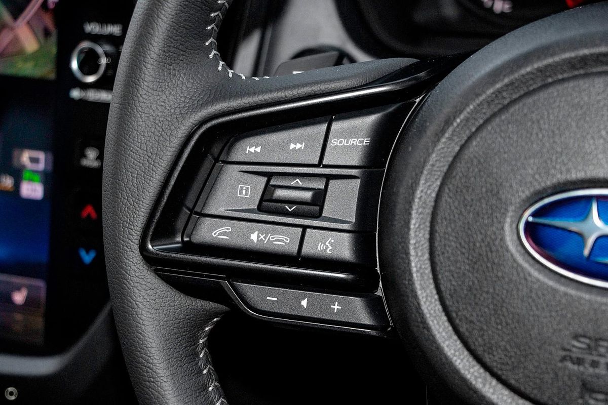 2025 Subaru Forester Premium S6