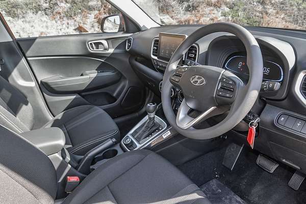 2025 Hyundai Venue QX.V5