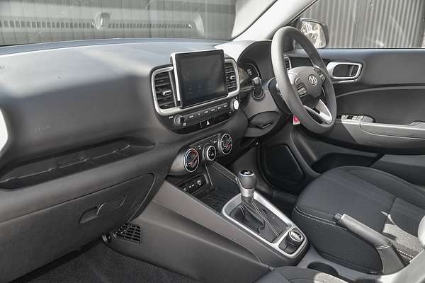 2025 Hyundai Venue QX.V5
