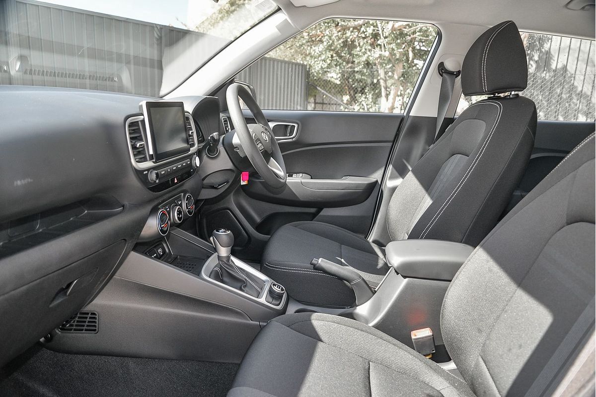 2025 Hyundai Venue QX.V5