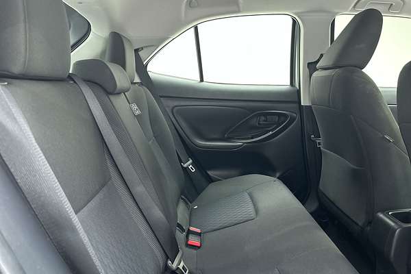 2022 Toyota Yaris Cross GX MXPJ10R thumb-11