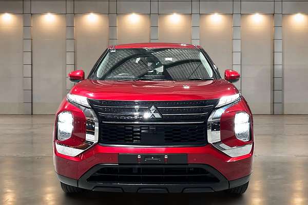 2024 Mitsubishi Outlander ES ZM