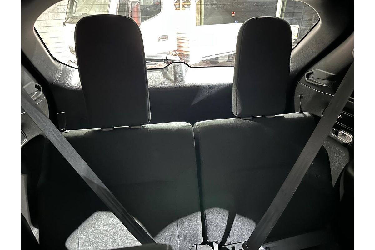 2024 Mitsubishi Outlander ES ZM