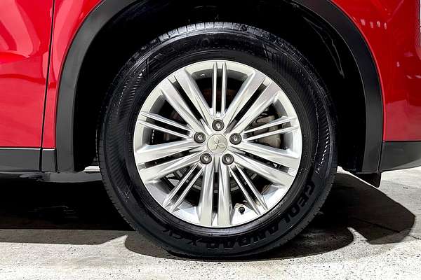 2024 Mitsubishi Outlander ES ZM