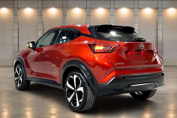 2023 Nissan JUKE ST-L F16