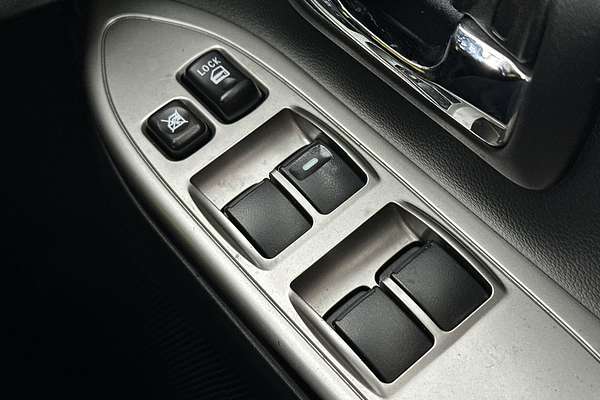 2018 Mitsubishi Pajero GLX NX