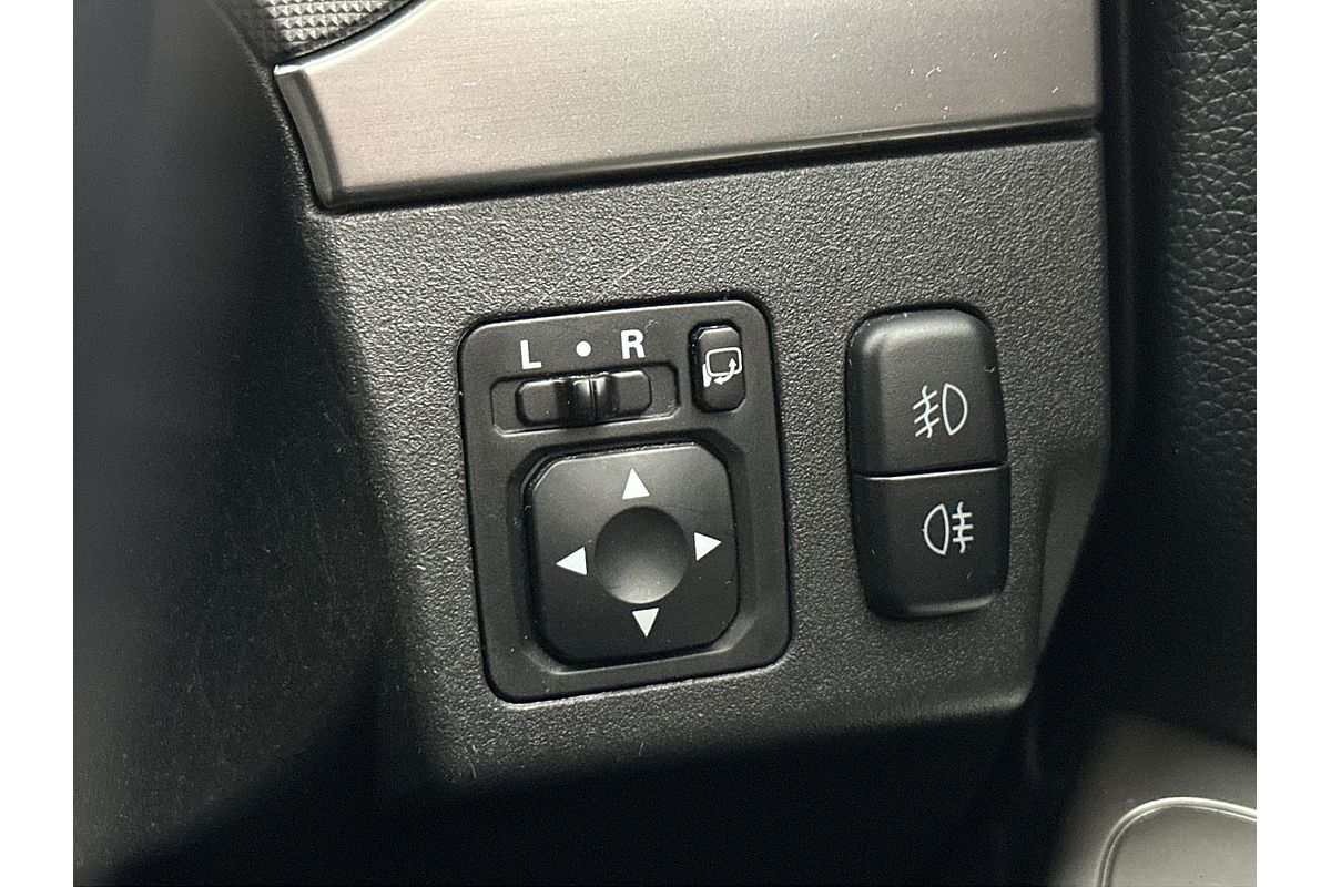 2018 Mitsubishi Pajero GLX NX