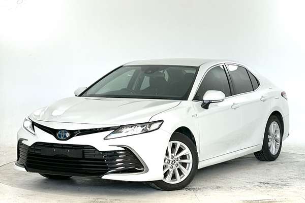 2021 Toyota Camry Ascent AXVH70R