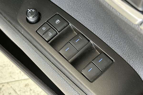 2021 Toyota Camry Ascent AXVH70R