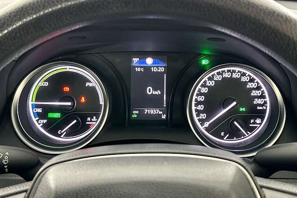 2021 Toyota Camry Ascent AXVH70R