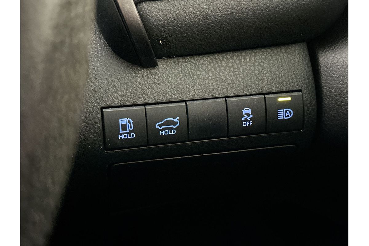 2021 Toyota Camry Ascent AXVH70R